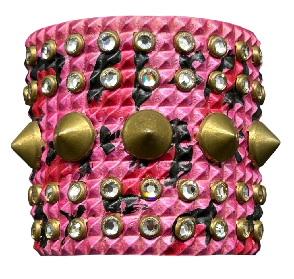 NEW PINK LEATHERROCK CRYSTAL STUDDED BRACELET (1 of 4)