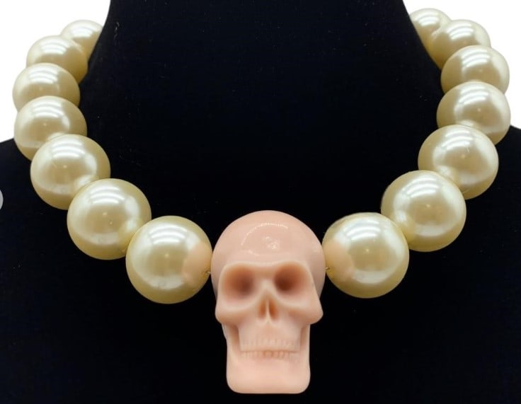 NWT BIJOUX DE SOPHIE SKULL NECKLACE $365 (1 of 3)