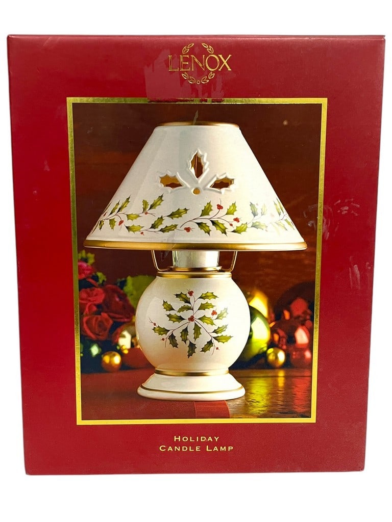 LENOX CHRISTMAS HOLIDAY CANDLE LAMP IN BOX (1 of 5)