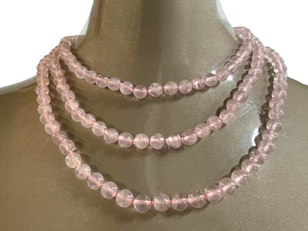 DELICATE PINK QUARTZ BEADED NECKLACE (1 of 5)