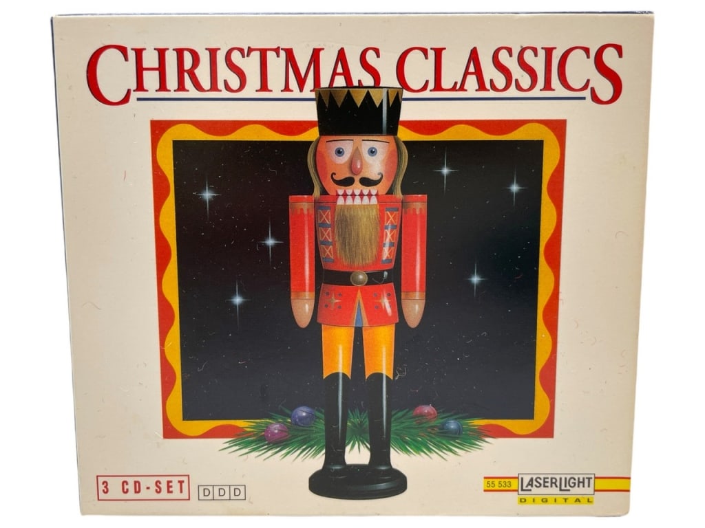 VINTAGE CHRISTMAS CLASSIC 3 CD SET: VINTAGE CHRISTMAS CLASSIC 3 CD SET -VERY GOOD CONDITION -INCLUDES: THE NUTCRACKER, CLASSICAL CHRISTMAS COLLECTION, AND CHRISTMAS WITH THE MORMON TABERNACLE CHOIR -JA 120324 ***Please note that due to 