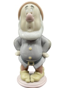 LLADRO SNEEZY DWARF DISNEY SNOW WHITE FIGURINE 5.5