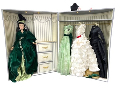 FRANKLIN MINT GONE WITH THE WIND DOLL AND TRUNK