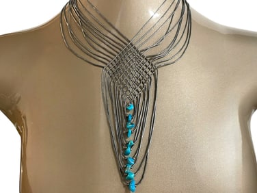 TURQUOISE AND STERLING SILVER DRAPE NECKLACE