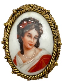VINTAGE LIMOGE FRANCE PORCELAIN BROOCH
