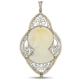 PLATINUM AND 18K GOLD MOTHER OF PEARL PENDANT