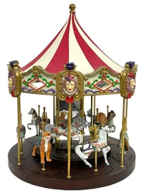 VINTAGE MUSICAL CAROUSEL 17"