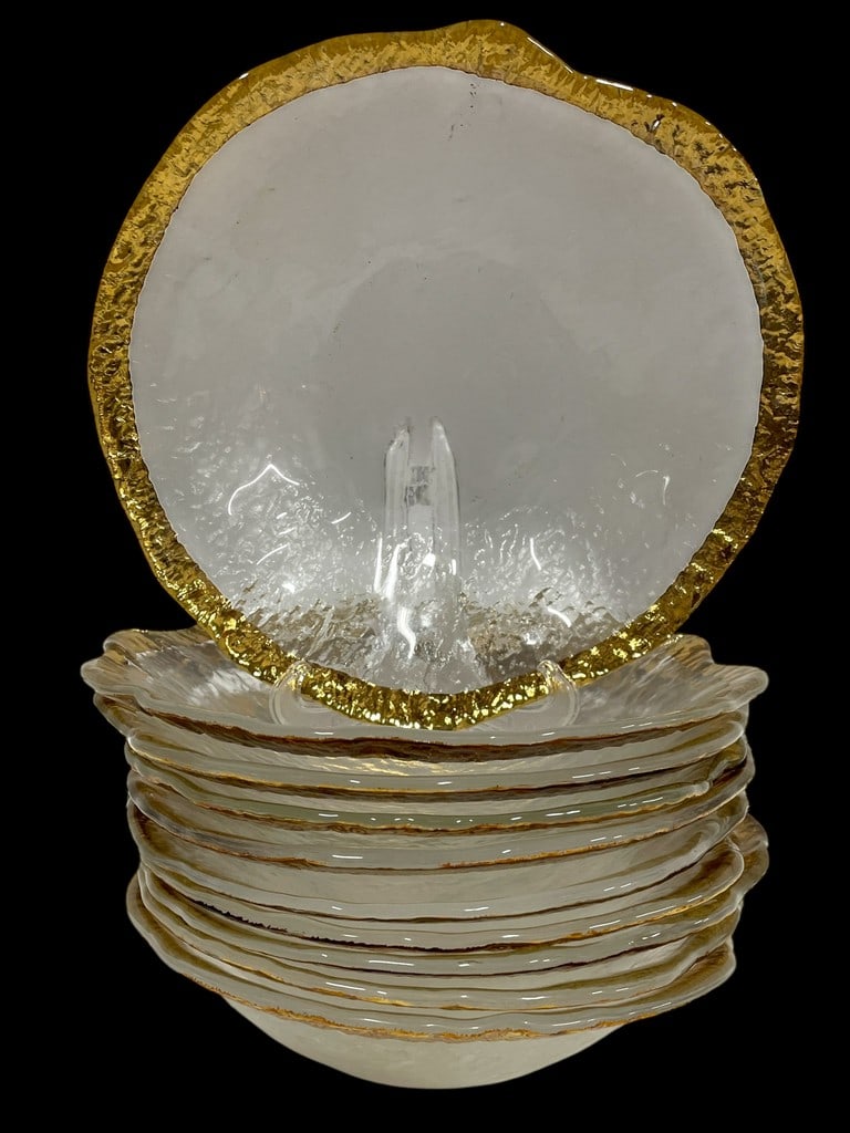 SET OF 14 IVV GLACIER GLASS BOWLS W GOLD TRIM 8.5": SET OF 14 IVV GLACIER GLASS BOWLS W GOLD TRIM 8.5" -10 K GOLD RIM -MADE IN ITALY -VERY GOOD PRE OWNED CONDITION -DP121924 - ***Please note that due to limited storage space, all items must be picked u