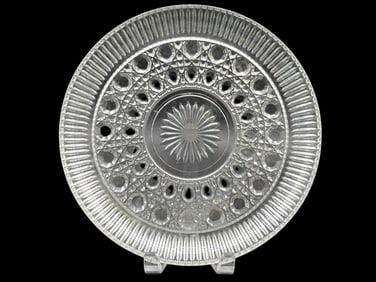 VINTAGE FEDERAL GLASS WINDSOR CAKE PLATE 11"