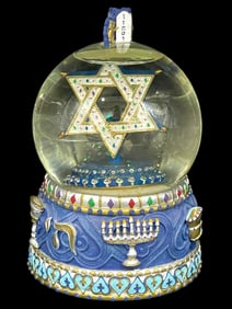 HANUKKA MUSICAL SNOW GLOBE 8"