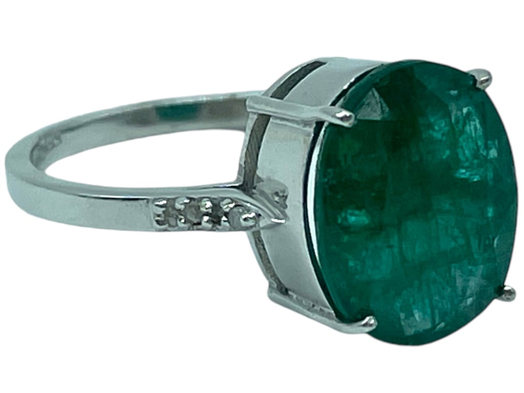 3.2CT EMERALD RING W/ .10CT DIAMOND ACCENTS (1 of 6)