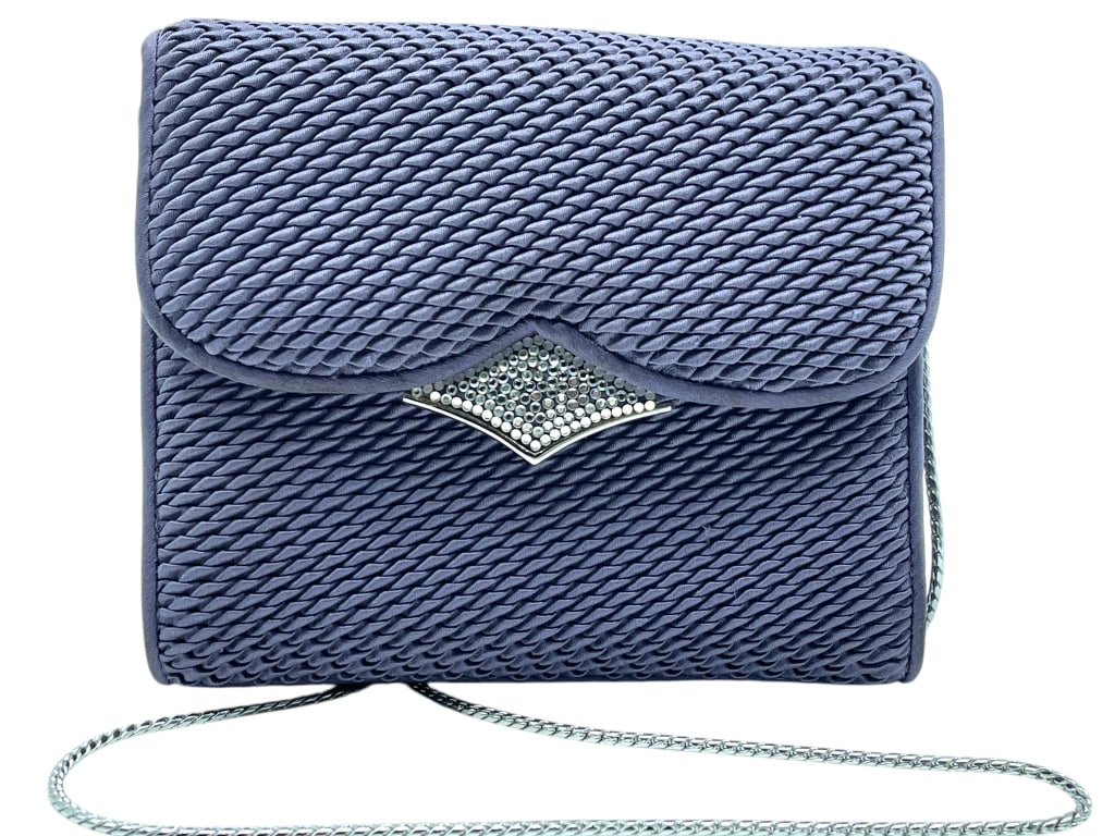 JUDITH LEIBER PURPLE RHINESTONE HANDBAG DRESS BAG: JUDITH LEIBER PURPLE RHINESTONE HANDBAG DRESS BAG -SILVER CHAIN STRAP VERY GOOD PRE-OWNED CONDITION -DP123024RL