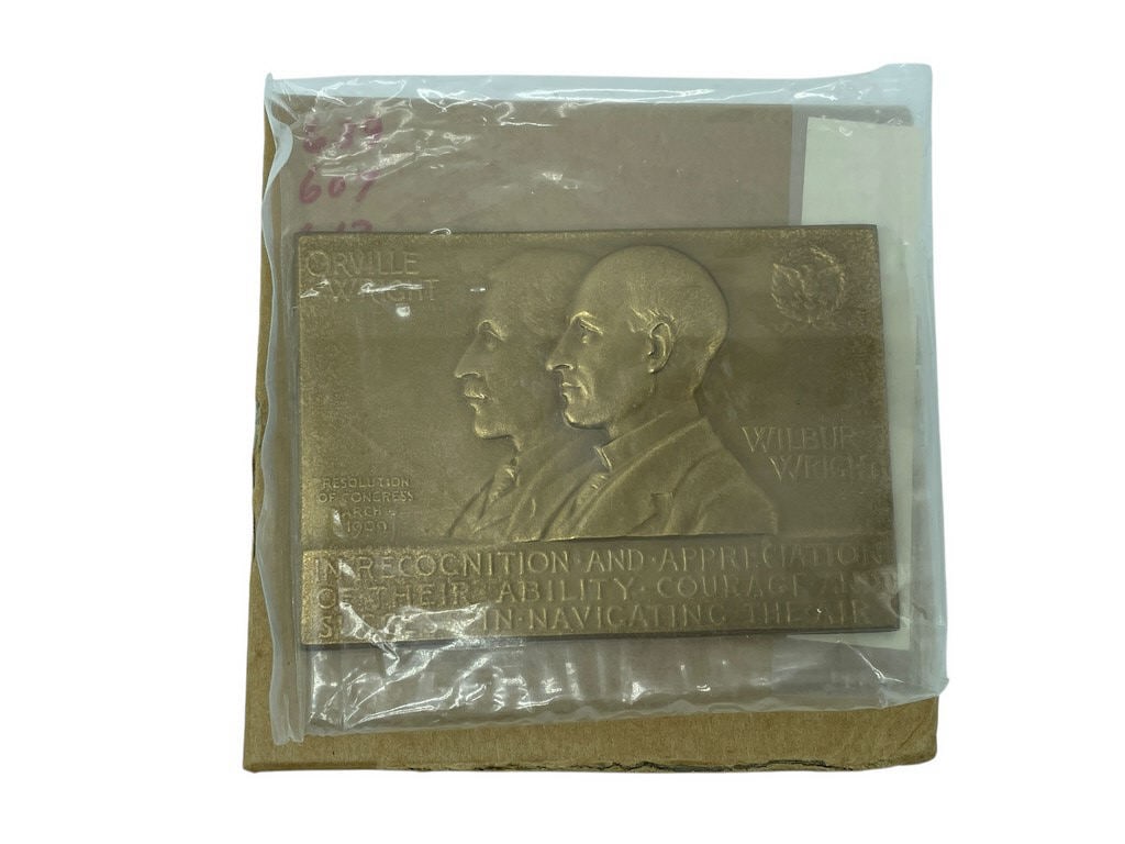 THE WRIGHT BROTHERS AVIATION BRONZE MEDAL (1 of 7)