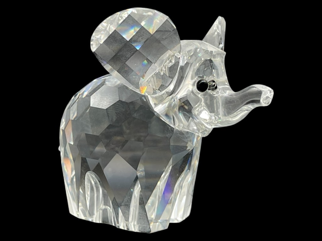 SWAROVSKI CRYSTAL MINI ELEPHANT FIGURINE 2" (1 of 8)