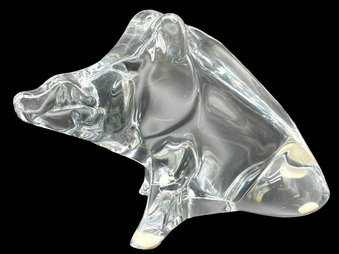 BACCARAT FRANCE CRYSTAL GLASS WILD BOAR 4": BACCARAT FRANCE CRYSTAL GLASS WILD BOAR -4" APPROX -VERY GOOD PRE OWNED CONDITION -DP1725 -***Please note that due to limited storage space, all items must be picked up within 14 days of the auction's