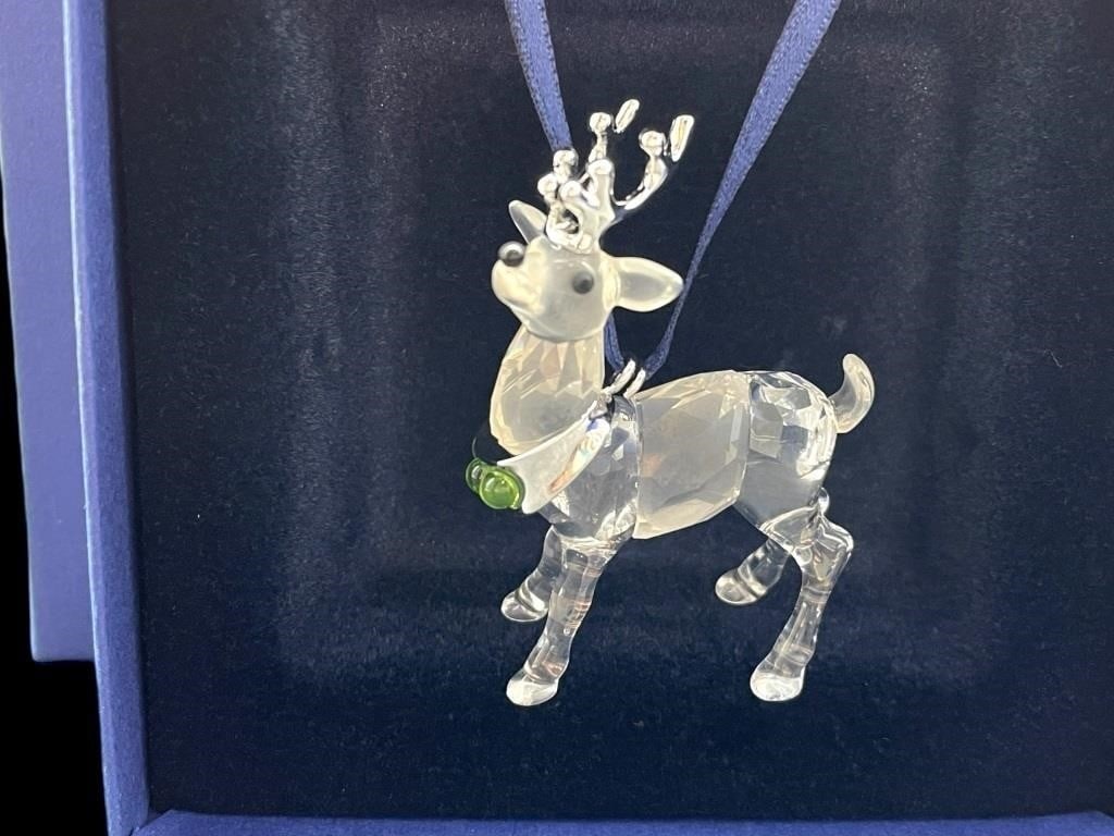 NIB SWAROVSKI CRYSTAL REINDEER RHODIUM ORNAMENT (1 of 4)
