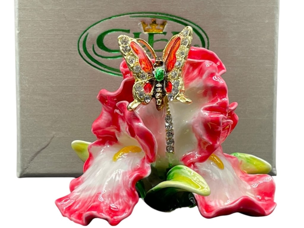 NEW! JEWELED ENAMEL ORCHID & BUTTERFLY TRINKET BOX: JAY STRONGWATER STYLE JEWELED ENAMEL ORCHID AND BUTTERFLYTRINKET BOX -SIZE 3.5" APPROX -NEW WITH BOX -DP12224 #5 ***Please note that due to limited storage space, all items must be picked up within 14
