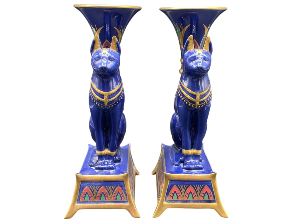 FRANKLIN MINT THE GOLDEN CANDLESTICKS OF BAST 8": FRANKLIN MINT THE GOLDEN CANDLESTICKS OF BAST 8" -VERY GOOD PRE OWNED CONDITION -SET OF TWO CANDLESTICK HOLDERS -APPROX 8" TALL -BY ROUSHDY ISKANDER GARAS -HAND DECORATED WITH 24K GOLD, FINE PORCELAIN