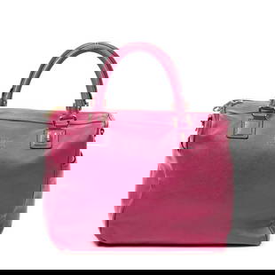 LOEWE MEDIUM BOSTON MAGENTA: LOEWE MEDIUM BOSTON MAGENTA -ID NUMBER: AAZ6523 -THE LOEWE MEDIUM BOSTON IS A LUXURIOUS AND FUNCTIONAL SHOULDER BAG IN A STUNNING MAGENTA COLOR. CRAFTED FROM CALF LEATHER AND GOATSKIN LEATHER, IT FEAT
