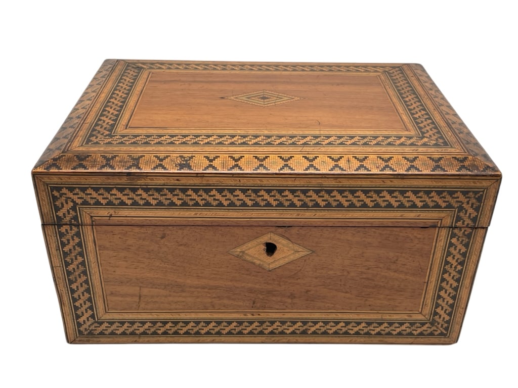 VINTAGE WOOD SEWING BOX 11" (1 of 9)