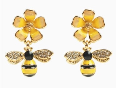 NEW!!  EYECANDY HONEYBEE PIERCED EARRINGS