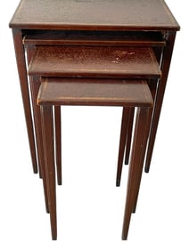 VINTAGE MAHOGANY NESTING TABLES WITH LEATHER TOPS