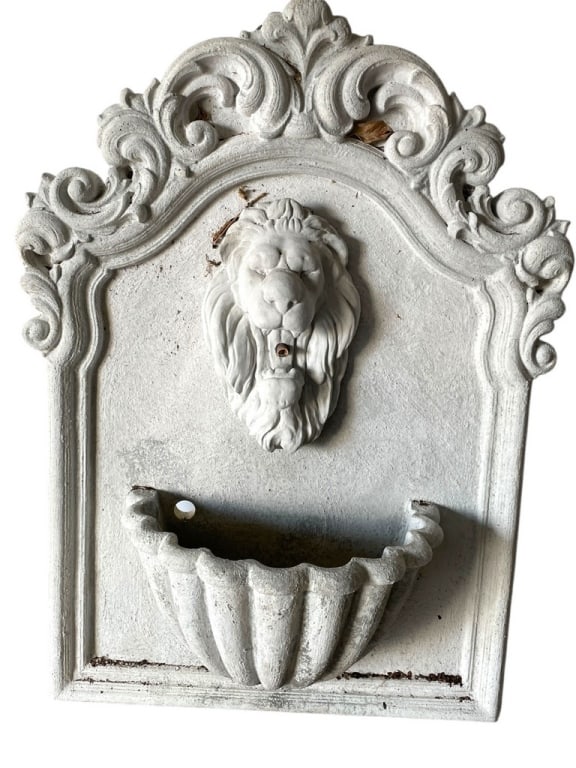 LION HEAD WALL FOUNTAIN 46" (1 of 5)