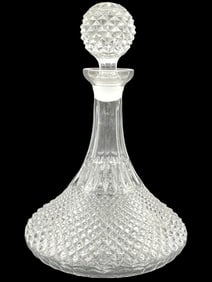 CUT CRYSTAL DECANTER W/ STOPPER 10.5"
