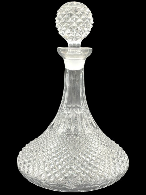 CUT CRYSTAL DECANTER W/ STOPPER 10.5" (1 of 5)