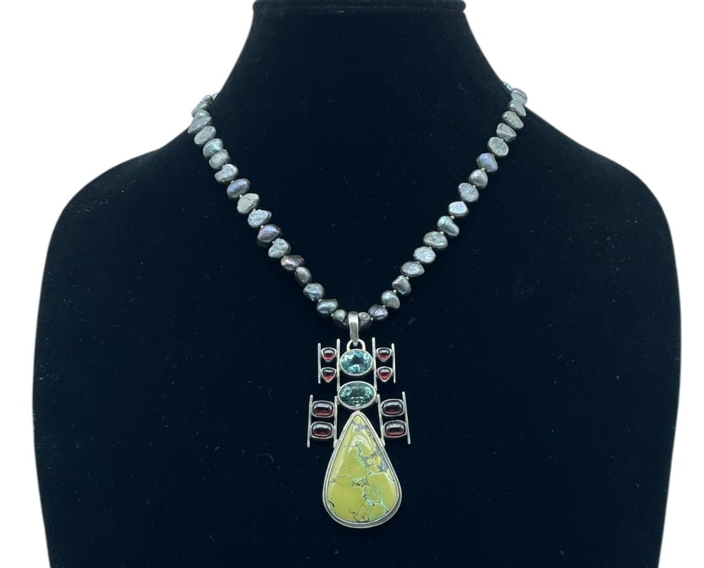 STERLING SILVER PENDANT WITH BLACK PEARL NECKLACE (1 of 7)