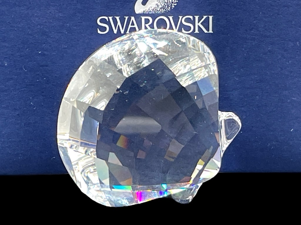 NEW! SWAROVKSI CRYSTAL SCALLOP SHELL PAPERWEIGHT (1 of 5)