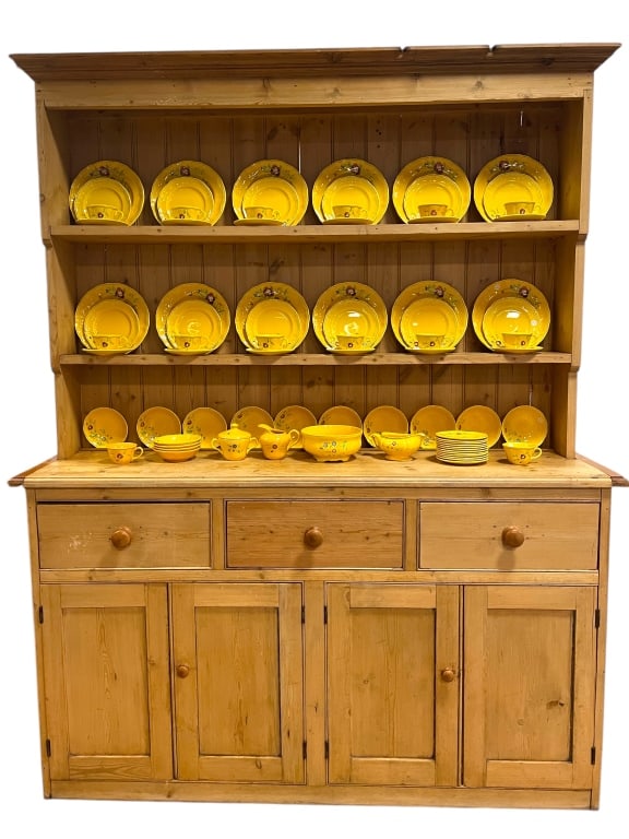 RUSTIC FARMHOUSE STYLE CABINET AND STEPBACK HUTCH (1 of 10)