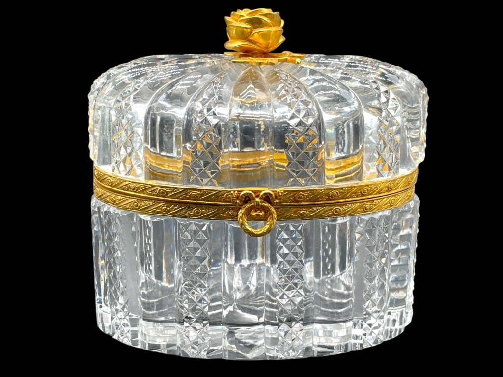 CUT CRYSTAL AND GOLD FLOWER CASKET BOX 6" (1 of 6)