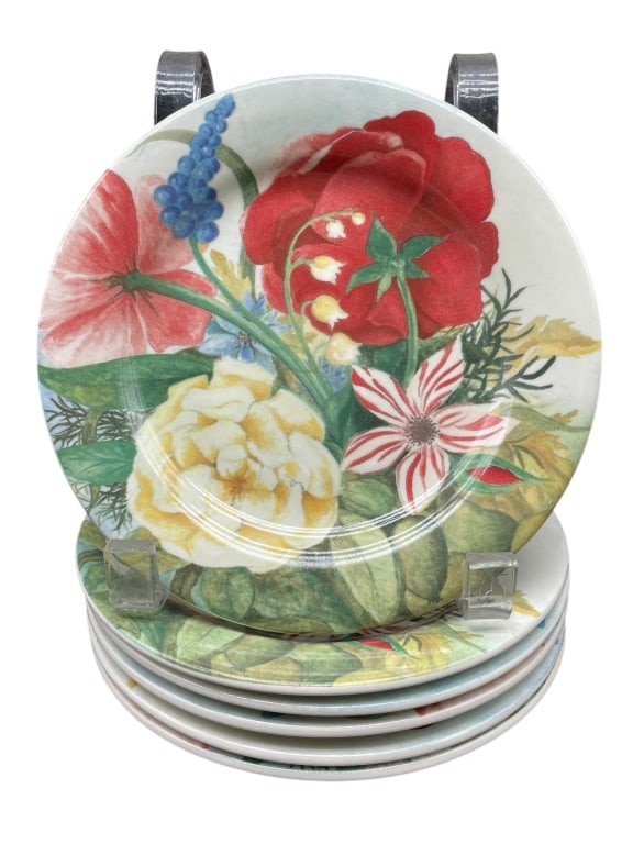 GIEN VOLUPTE PLATES 6" SET OF 6 PLATES: GIEN VOLUPTE PLATES 6" SET OF 6 PLATES -VERY GOOD PRE OWNED CONDITION -SET OF 6 PLATES -APPROX 6" -JA 022825 ***Please note that due to limited storage space, all items must be picked up within 14 day