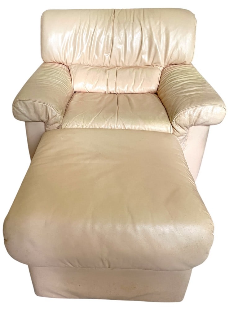 MODERN CREAM LEATHER ARMCHAIR WITH OTTOMAN (1 of 5)