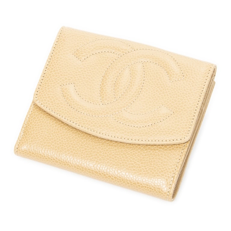 CHANEL BEIGE CALF LEATHER WALLET (1 of 6)