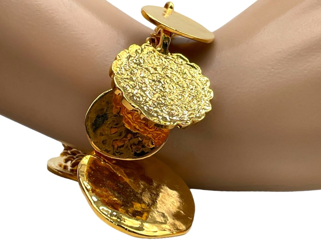 KENNETH LANE GOLD DISC BRACELET 7.5" (1 of 3)