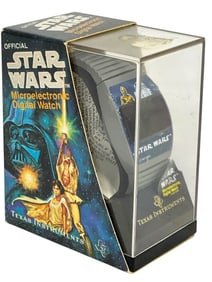 VINTAGE 1977 STAR WARS DIGITAL WATCH