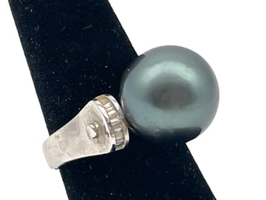 18K GOLD W/ BLACK PEARL RING 8.70 SZ 6.75