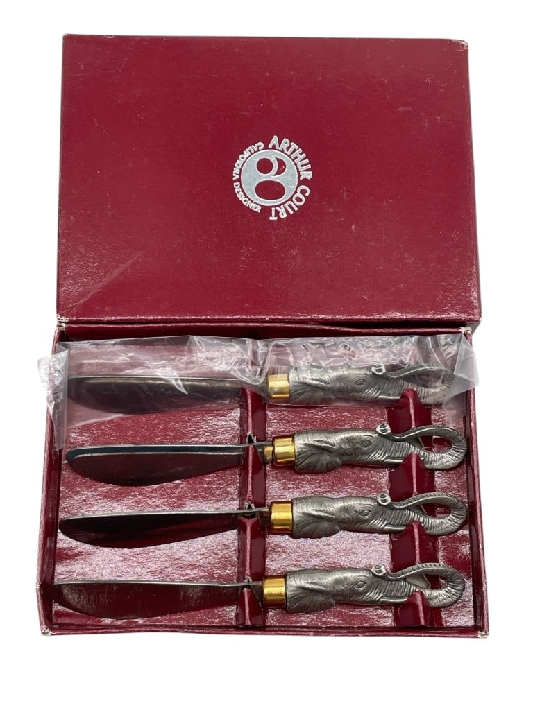 VINTAGE ARTHUR COURT 'ELEPHANT' SPREADERS (1 of 7)