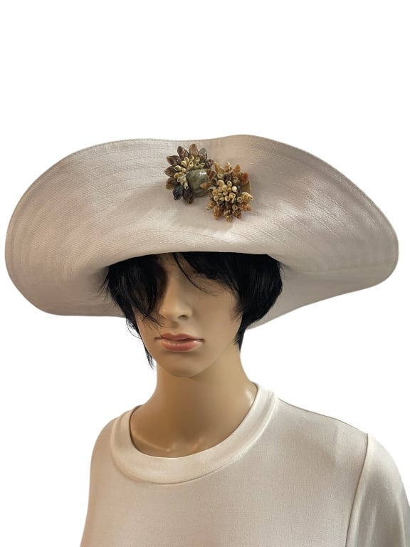 SCALA WHITE AND TAN SUN HAT WITH SEASHELL ACCENTS (1 of 6)