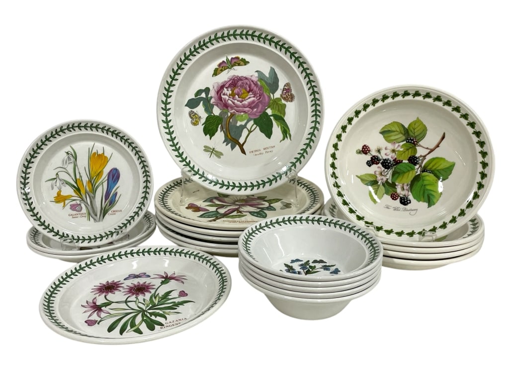 PORTMEIRION BOTANIC GARDEN DINNERWARE SET (1 of 13)