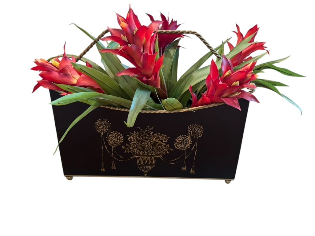 SILK BIRDS OF PARADISE TABLETOP ARRANGENT: SILK BIRDS OF PARADISE TABLETOP ARRANGENT -VERY GOOD PREOWNED CONDITION