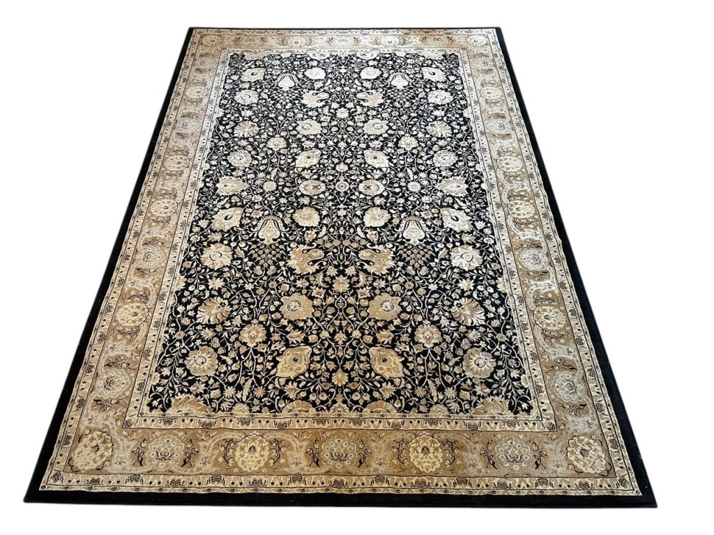 LARGE BLACK & BEIGE TRADITIONAL AREA RUG 91" (1 of 6)