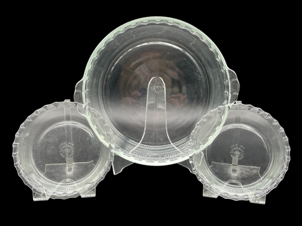 PYREX SET OF 3 CLEAR GLASS PIE PLATES (1 of 7)