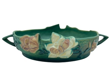 ROSEVILLE POTTERY MAGNOLIA HANDLED BOWL 13.5"