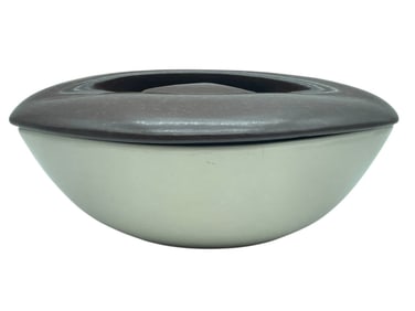 ROSEVILLE POTTERY DISH W/ LID 10.5"