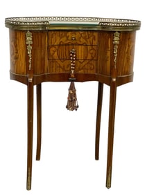 VINTAGE FRENCH KIDNEY SHAPED TABLE 22"