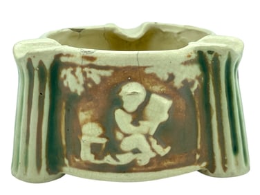 ROSEVILLE POTTERY DONATELLO CIGAR ASHTRAY 3"