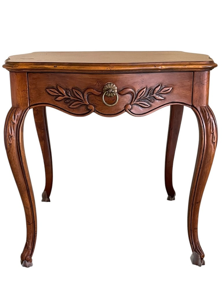 FRENCH PROVINCIAL STYLE SIDE TABLE 24" (1 of 8)